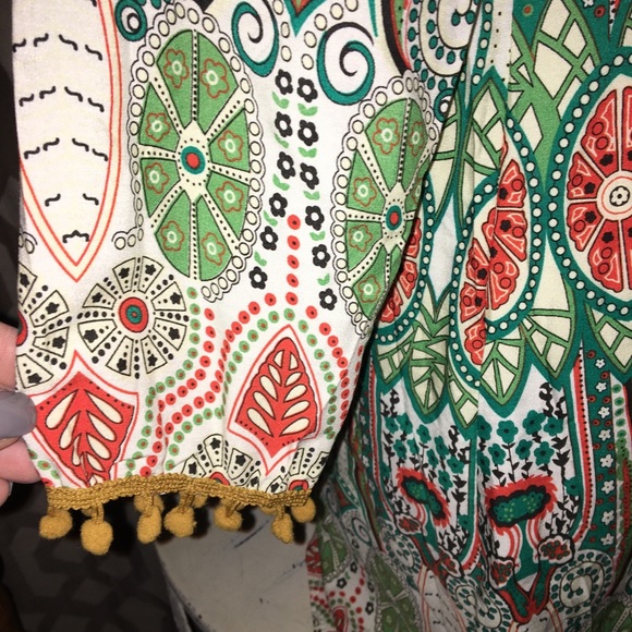 Beautiful cover-up tunic - Picture 4 of 4